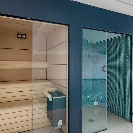 Appartement Vivi Homes - Bambu Pool, Gym, Sauna &